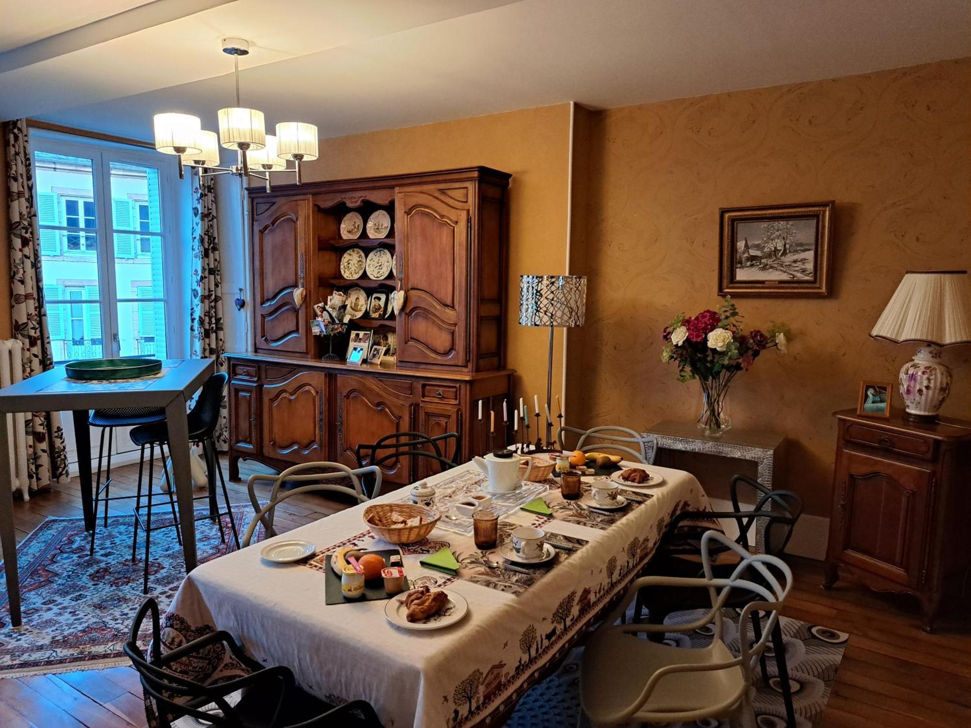 Un Air Moulinois Bed and Breakfast Moulins  Esterno foto